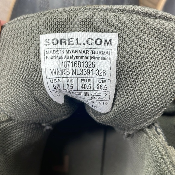 SOREL Women’s Green, Black Out N About Mid Camo Ankle Waterproof Boots, sz 9.5 - Picture 9 of 11